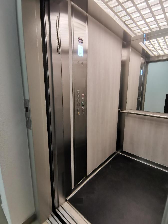 Stylish Two Bedroom Apartment At Ljubovic-Hill Park 포드고리차 외부 사진